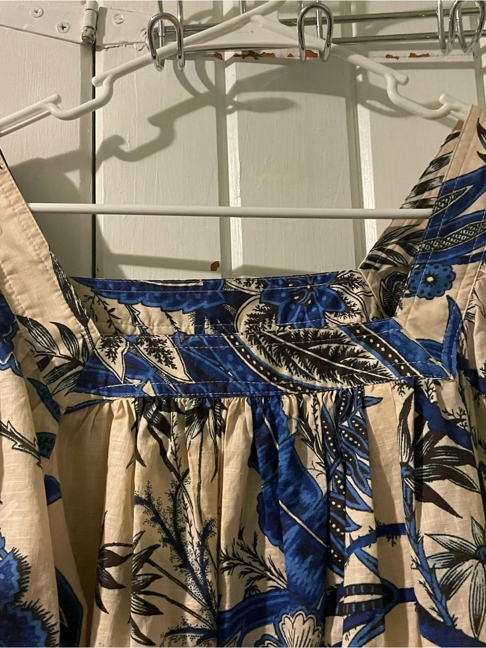Banana Republic Square Neck Tropical Floral Blouse X-small NWOT